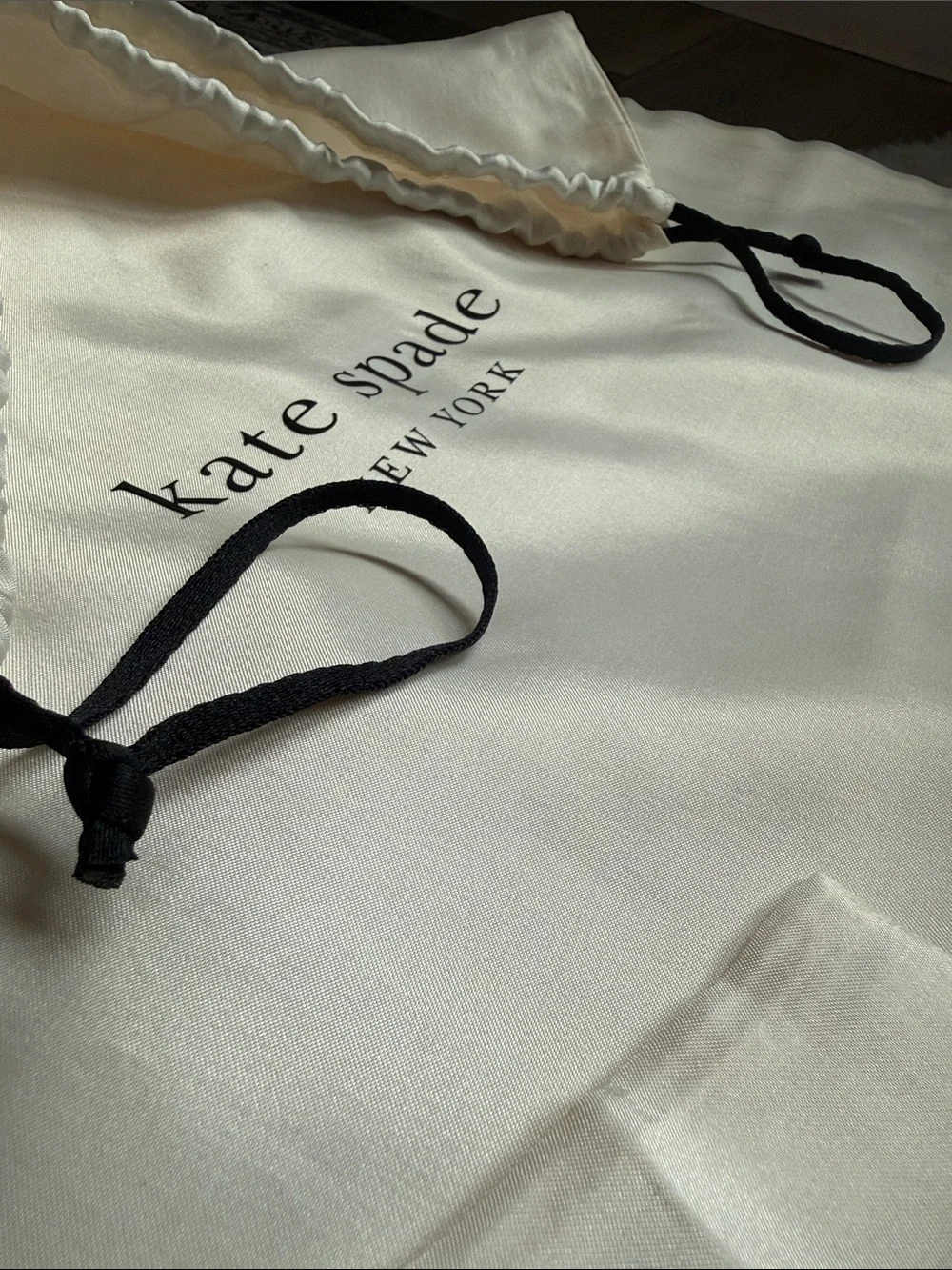 kate spade New York Cream Satin Drawstring Dust Bag